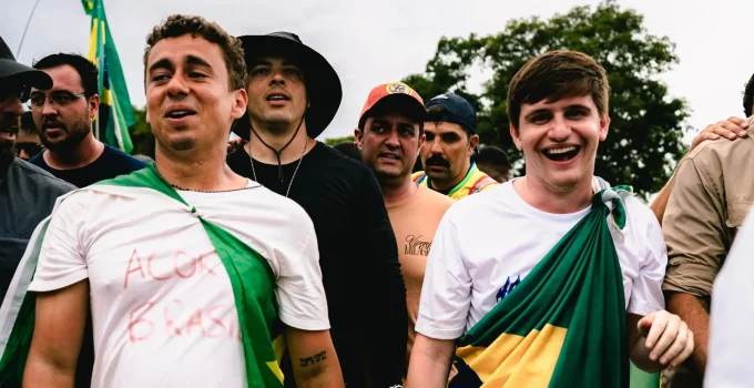 Quem são os Novos Puxadores de Votos do PL em SP Após Saída de Eduardo Bolsonaro e Carla Zambelli?