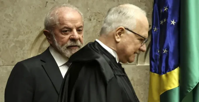 PT Propõe Reforma do Judiciário e Cobra "Responsabilidade Institucional" de Ministros do STF em Meio a Escândalo Master