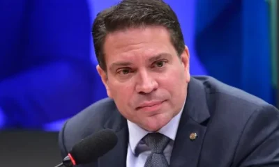 EUA expulsam delegado brasileiro suspeito de manipulação do sistema de imigração para perseguir Ramagem