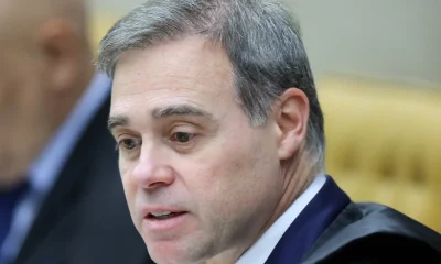 Mendonça Suspende Julgamento Crucial: Tabata Amaral vs. Eduardo Bolsonaro no STF com Placar Parcial de 4 a 0