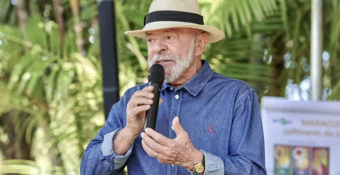 Lula passa por procedimentos médicos em São Paulo: saiba detalhes da retirada de pele e tratamento de tendinite no punho