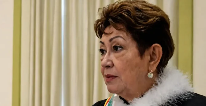 Desembargadora que se diz "escrava" ganha R$ 91 mil, e a sua relação com o dinheiro te torna um "escravo" também?