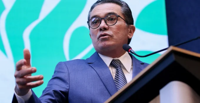 Reversão da Liquidação do Banco Master: STF é Único Responsável, Afirma Presidente do TCU