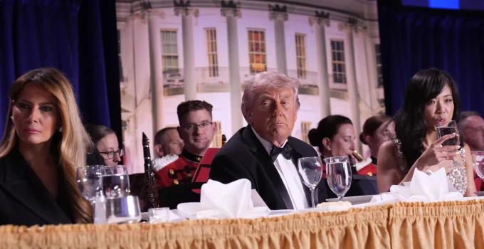 Pânico na Casa Branca: Donald Trump e Melania Trump são retirados às pressas de jantar após disparos serem ouvidos em hotel