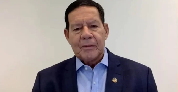 Mourão compara Inquérito das Fake News a AI-5 e defende Zema: "Pior que o ato institucional que retirou direitos"