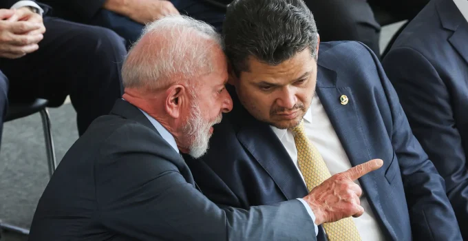 Indicação de Jorge Messias ao STF Derrotada: Governo Lula Lamenta "Derrota Histórica" e "Senado Sai Menor"
