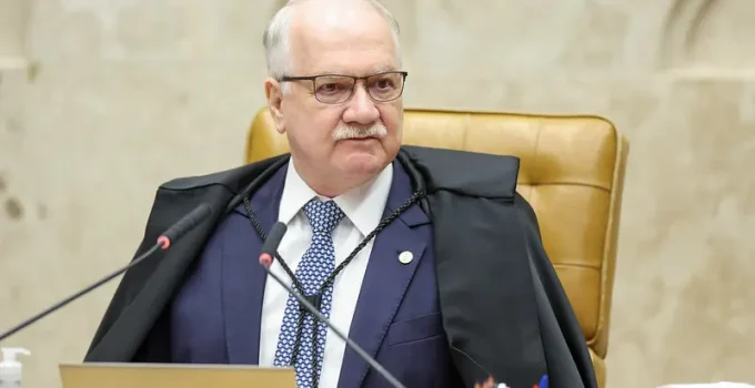 Fachin do STF Respeita Decisão do Senado e Aguarda "Oportuno Preenchimento" de Vaga Após Rejeição de Messias