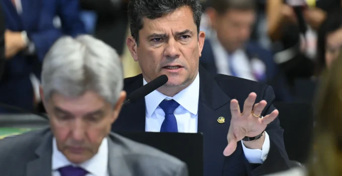 Moro: Rejeição de Messias ao STF é recado contra "lenga-lenga" e "nomeações políticas" de Lula