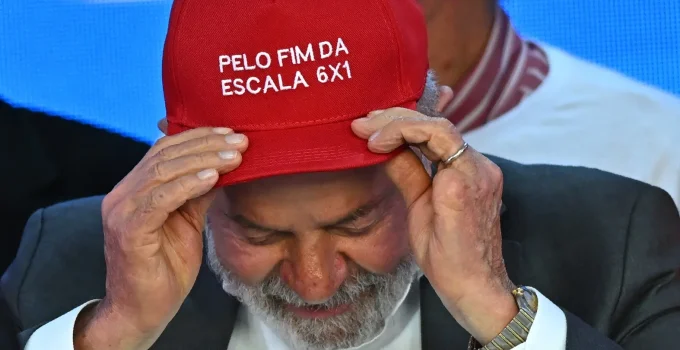 PL pede ao TSE que impeça Lula de usar tom eleitoral em pronunciamento do Dia do Trabalhador