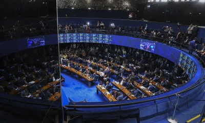 Veto de Lula derrubado: Como a mudança na lei pode reduzir drasticamente a pena de Jair Bolsonaro por crimes contra a democracia?