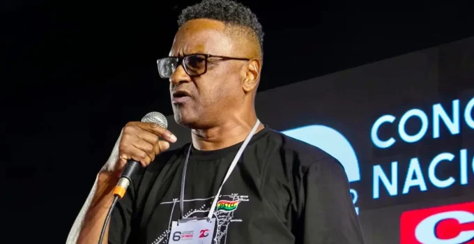 Rapper e pré-candidato: "Brasil vive ditadura da burguesia" e eleições são "farsa"