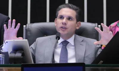 Jatinho de Investigado na CPI das Bets: Quem São os Políticos que Viajaram com Empresário do Setor?