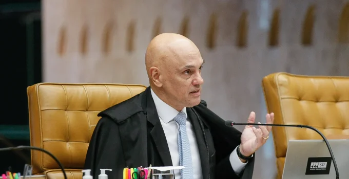 Revisão da Vida Toda do INSS: Moraes Suspende Julgamento Crucial no STF e Aumenta Expectativa dos Aposentados