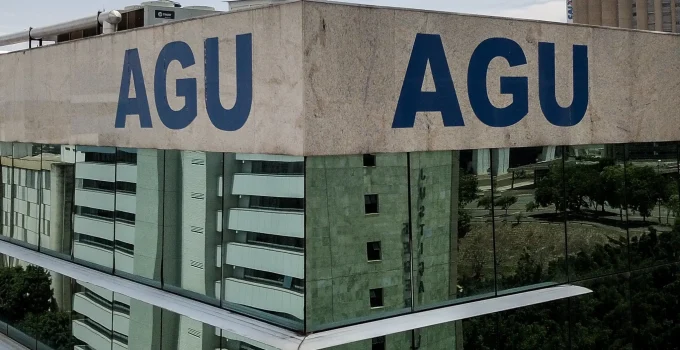 AGU: Advogados públicos terão auxílio-saúde ampliado para cobrir academia e despesas médicas de sogros e cunhados