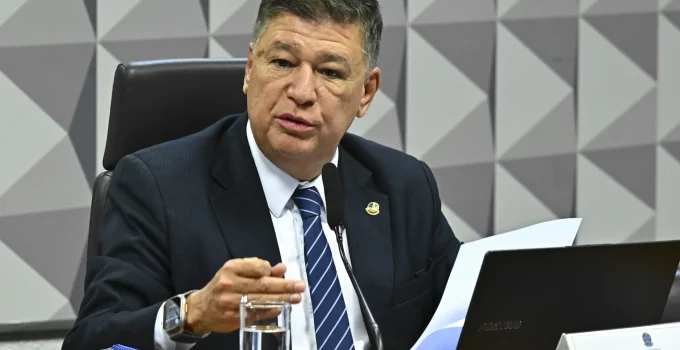 Carlos Viana: CPMI do INSS já tinha pistas sobre Ciro Nogueira e rede de corrupção em Brasília