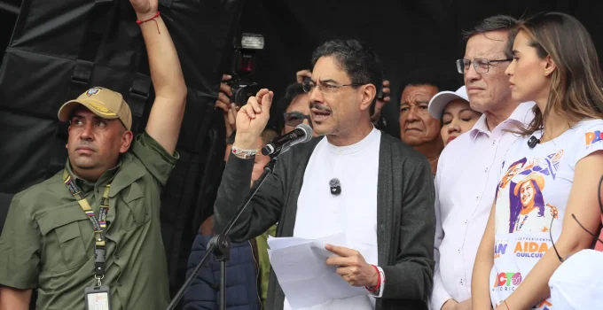 Iván Cepeda: O Candidato de Petro Acusado de Ligações com as Farc na Colômbia