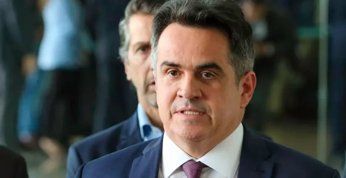 Advogado de Ciro Nogueira, Kakay, rompe com senador após operação da PF; entenda o caso