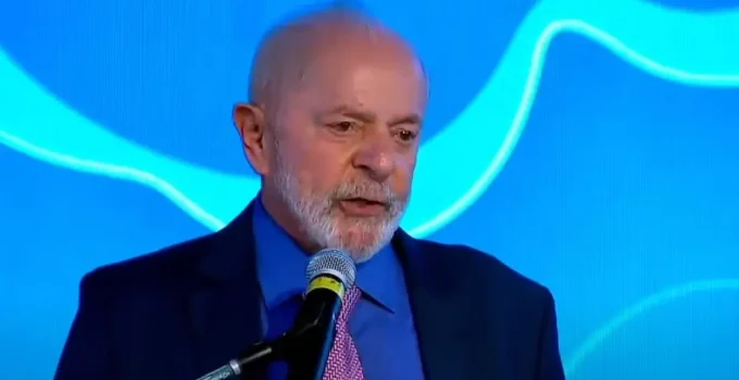 Taxa das Blusinhas: Imposto de Importação se Torna o Principal Desgaste Político de Lula, Revelam Pesquisas
