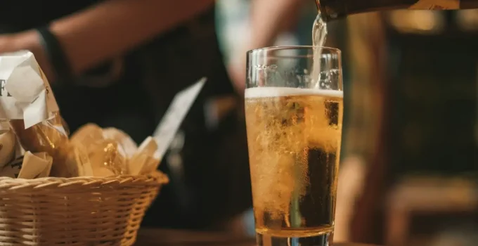 Álcool: Por que Evitamos Chamar Essa "Droga" de Droga, Apesar de Seus Efeitos no Cérebro e Corpo?