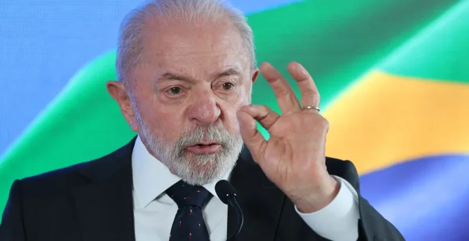 Lula busca aproximação com Trump para neutralizar "falsidades" de Eduardo Bolsonaro e fortalecer laços com EUA