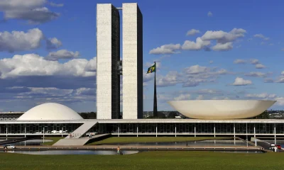 Congresso Defende Dosimetria no STF Contra Alegações de Veto Derrubado Inconstitucional