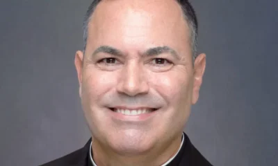 Fundador da e.l.f. Cosmetics Abandona Fortuna Bilionária para Se Tornar Padre Católico e Inspirar Fiéis