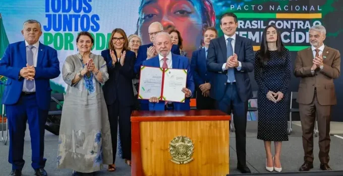 Lula: Decretos de Censura do STF e STF Viram Regra no Executivo, Ameaçando Eleições de 2026