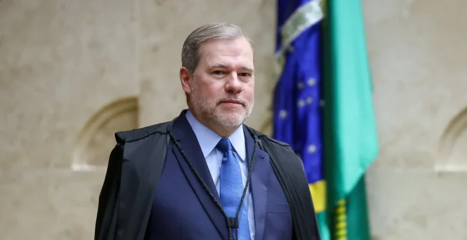 STF Adia Julgamento Presencial de Recursos de Big Techs Sobre Responsabilização por Conteúdo Online