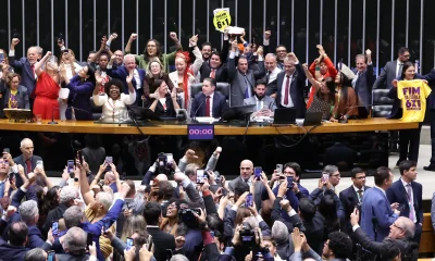 PEC do Fim da Escala 6x1: Saiba Como Seu Deputado Votou na Aprovação que Define Limite de 40 Horas Semanais e 2 Dias de Descanso