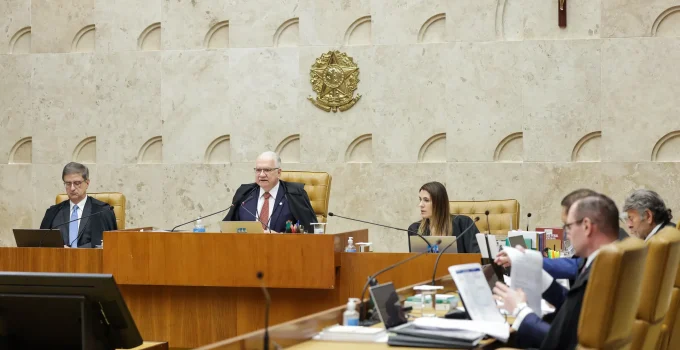 STF Define: Dolo é Essencial para Punição por Improbidade Administrativa, Acabando com Culpa na Nova Lei