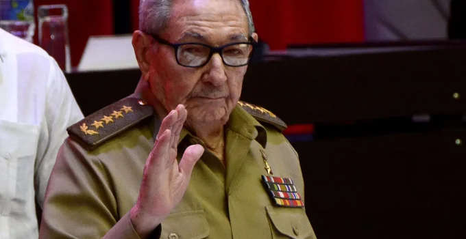 Raúl Castro é considerado foragido nos EUA: MP da Flórida aguarda sua apresentação para julgamento por abater aviões