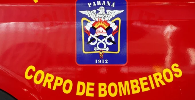 Bombeira do RS Ganha Direito de Usar Véu Islâmico no Trabalho em Decisão Histórica