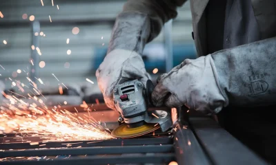 O Que é o Sistema Capitalista? Desvendando a Máquina de Produzir e o Papel da Empresa na Economia Moderna