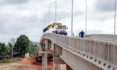 Ponte de R$ 36 Milhões Desaba no Acre: Vítimas em Estado Grave e Governo Investiga Causa de Colapso em Obra Inaugurada Há Dois Anos