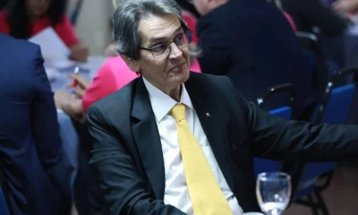 Moraes e Dino rejeitam recurso de Roberto Jefferson contra multa de R$ 452 mil em processo no STF