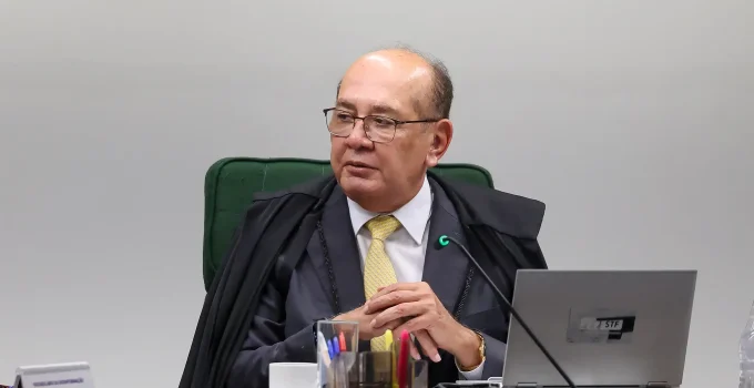 Gilmar Mendes doa indenização por ofensa em voo e alerta: crítica é válida, ofensa pessoal não