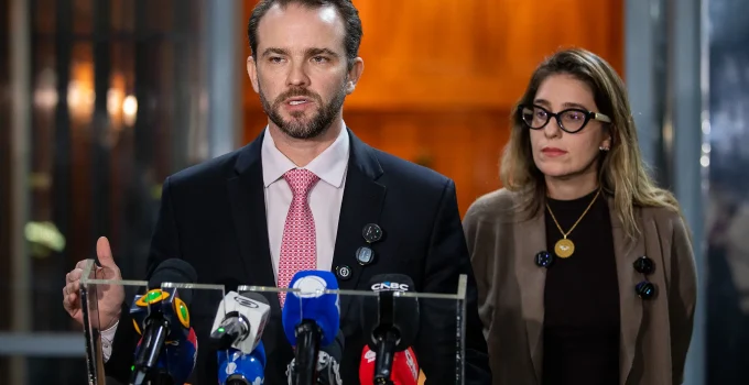 Governo recua e promete divulgar processos de bets após sigilo de 100 anos gerar polêmica