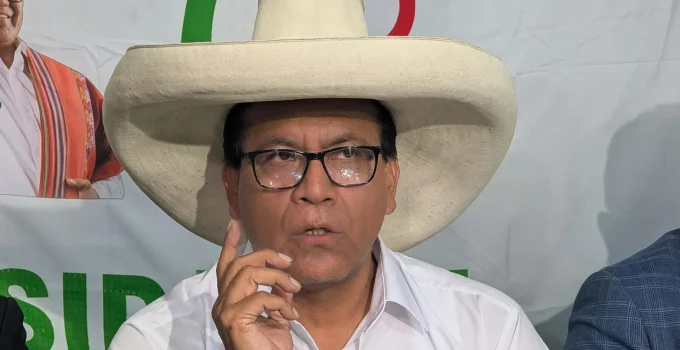 Eleições no Peru: Candidato de esquerda pede anulação de votos no exterior após virada apertada contra Keiko Fujimori